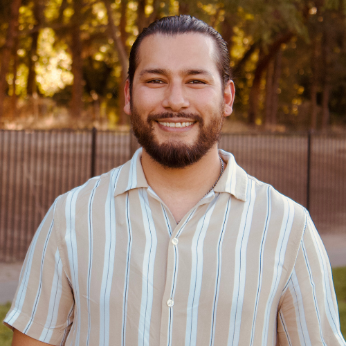 Julian Gallegos Headshot